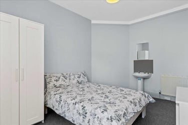 5 bed house, Armada street, North Hill, Plymouth, PL48LS - Image 11